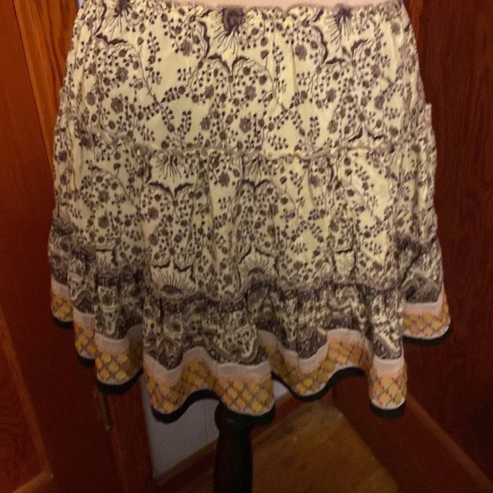 💜💜 FREE PEOPLE Cute Elastic Waist Tiered Ruffled Skirt Ladies Size Medium
